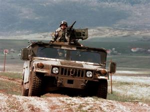 HMMWV M1114 1994 года 